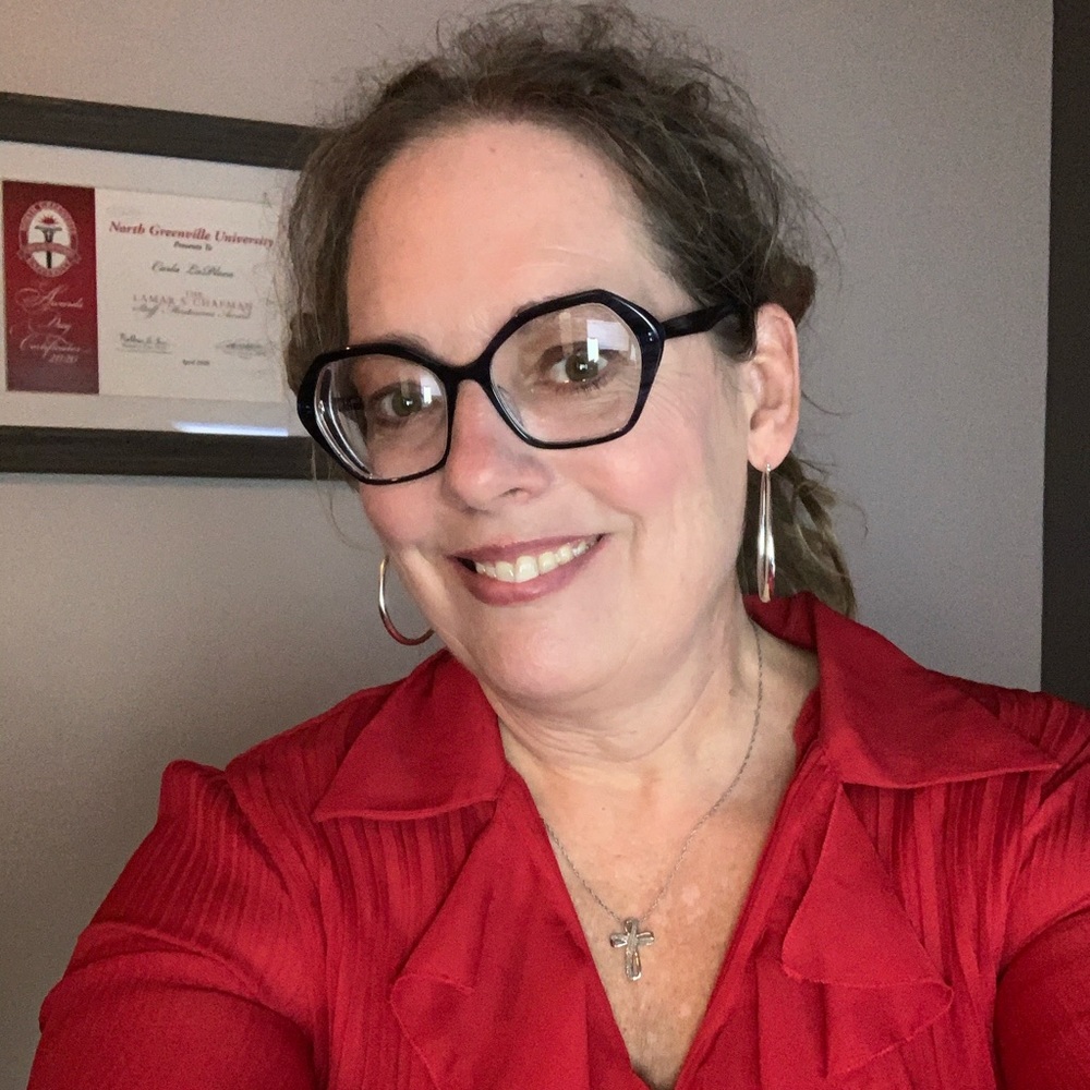 Meet your Posher, Carla